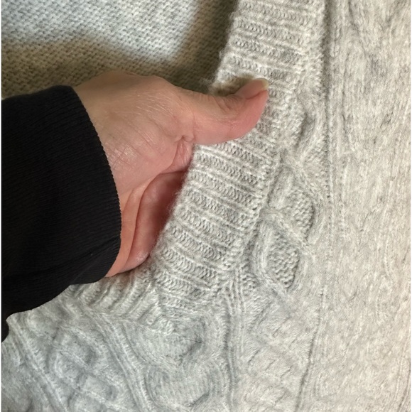 Sincerely Jules Soft Knitted Light Gray Vest Extra Long Argyle size Medium - Picture 3 of 6